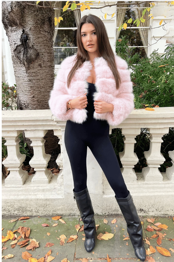 Women's Luxury Pink Fluffy Faux Fur Short Winter Coat